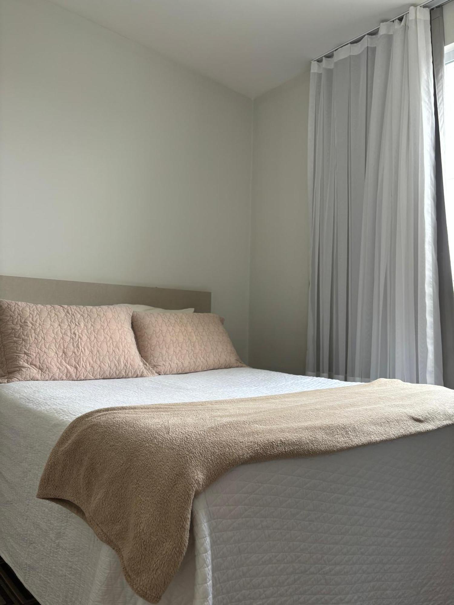 Porto Hotel *